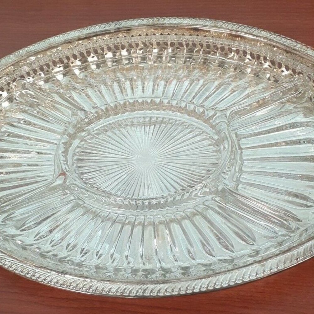 Godinger Silver Plate Relish Tray With Crystal Insert 15X10